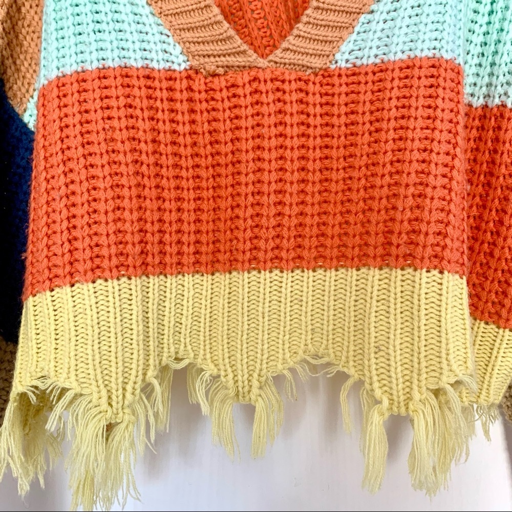 STORIA Distressed Color Block Cropped Sweater🌈 - Picture 14 of 15
